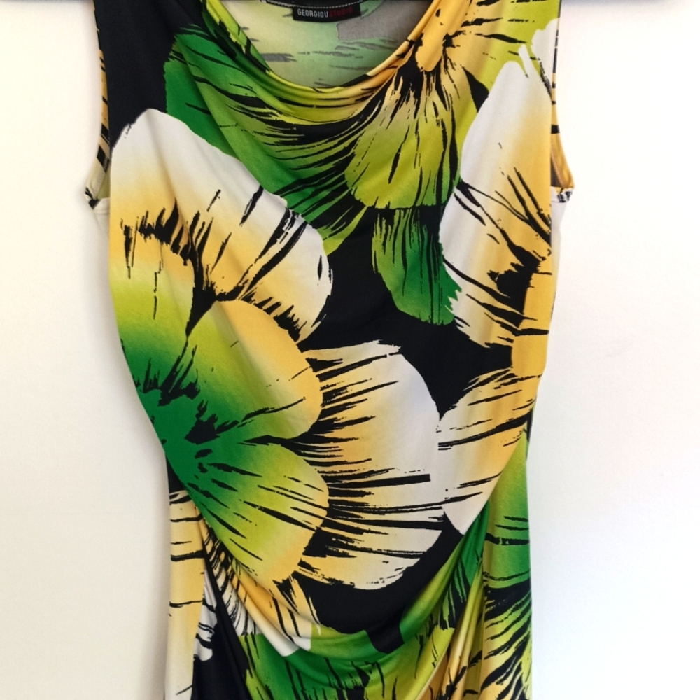 Georgiou Studio Flattering Floral Top